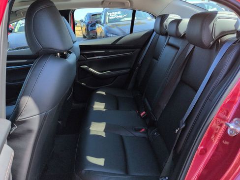 New 2026 MAZDA MAZDA3 2.5 S Sedan w/ Preferred Pkg image 13