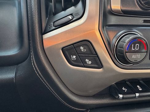 Used 2019 GMC Sierra 2500 Denali AWD/4WD image 20