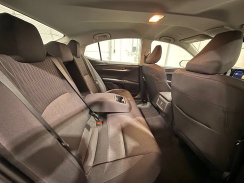 Used 2025 Toyota Camry LE FWD image 30