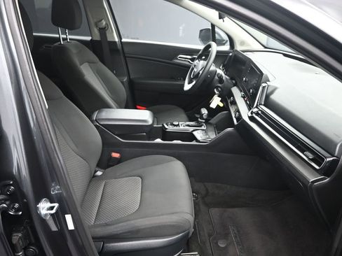 Certified 2023 Kia Sportage LX image 36