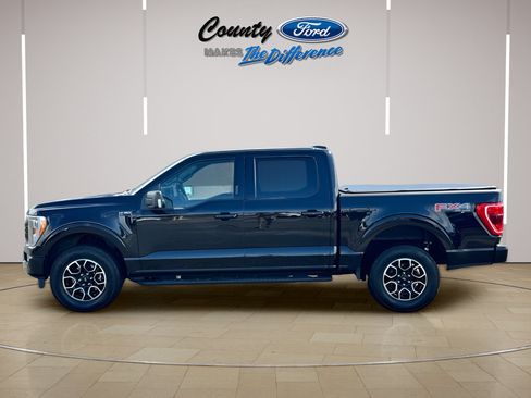 Used 2022 Ford F150 XLT w/ Equipment Group 302A High AWD/4WD image 3