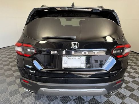 Used 2026 Honda Pilot Elite image 5