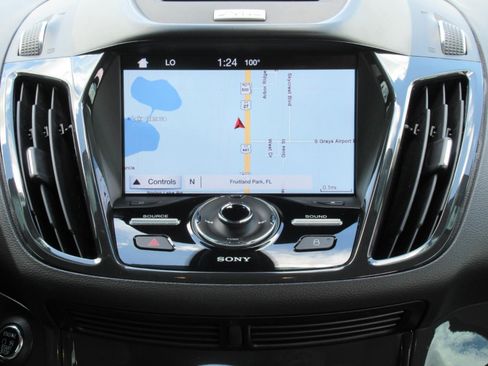 Used 2016 Ford Escape Titanium FWD image 15