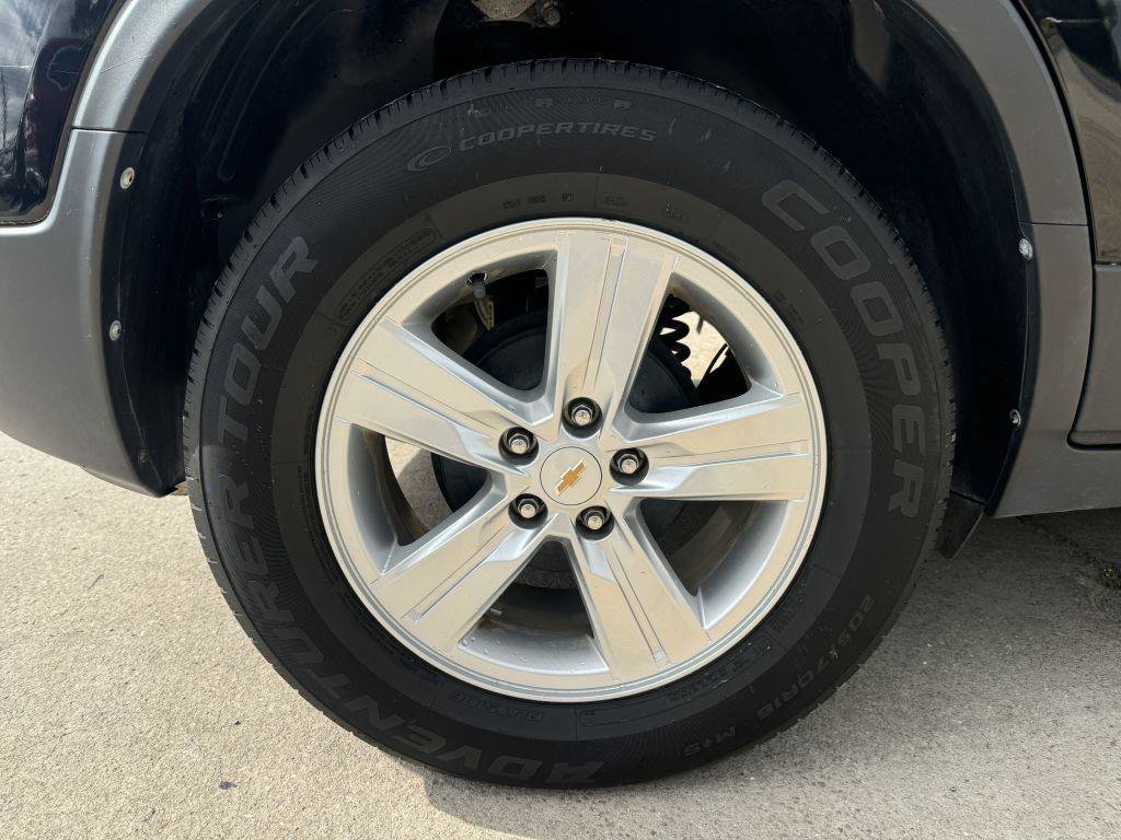 Used 2019 Chevrolet Trax LT w/ LT Convenience Package FWD image 9