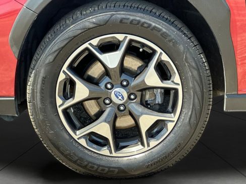 Used 2018 Subaru Crosstrek 2.0i Premium AWD/4WD image 24