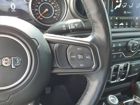 Used 2022 Jeep Gladiator Sport AWD/4WD image 19
