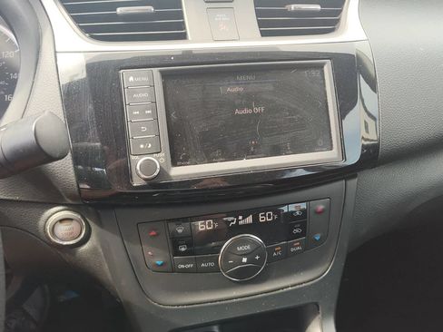 Used 2019 Ford Edge SE w/ SE Fleet Driver's Package AWD/4WD image 14