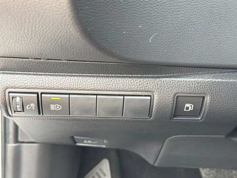 Used 2026 Toyota Corolla LE FWD image 25