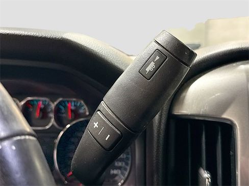 Used 2018 Chevrolet Silverado 1500 LT image 13