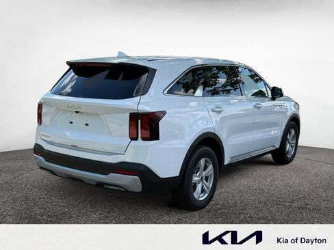 New 2026 Kia Sorento LX FWD image 5