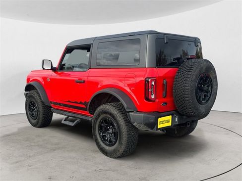 Used 2022 Ford Bronco Wildtrak image 3