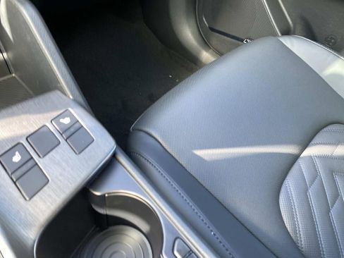 New 2026 Kia Sportage X-Line w/ X-Line Technology Package image 12