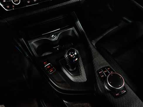Used 2017 BMW M2 RWD image 28