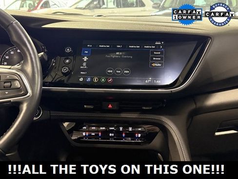 Used 2023 Buick Envision Avenir image 19