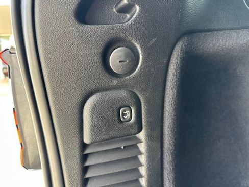 Used 2023 Dodge Durango GT RWD image 38
