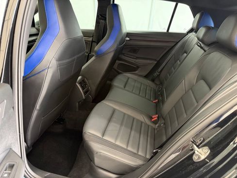 Used 2024 Volkswagen Golf R AWD/4WD image 17