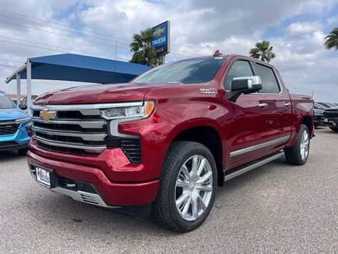 New 2026 Chevrolet Silverado 1500 High Country AWD/4WD image 3