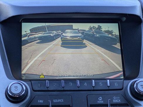 Used 2016 GMC Terrain SLE FWD image 13