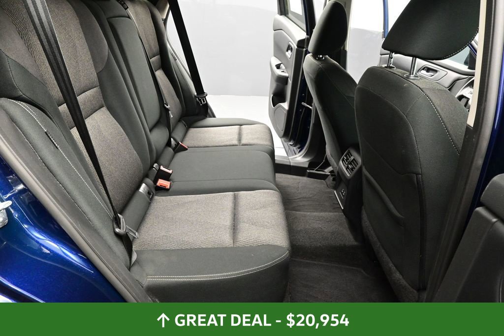 Used 2024 Nissan Rogue SV AWD/4WD image 39