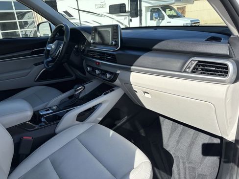 Used 2020 Kia Telluride S image 27