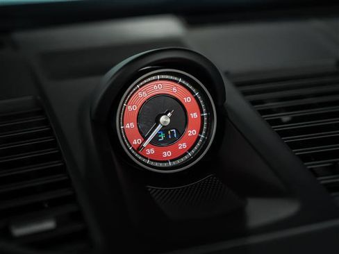 Certified 2026 Porsche 911 Carrera GTS image 31