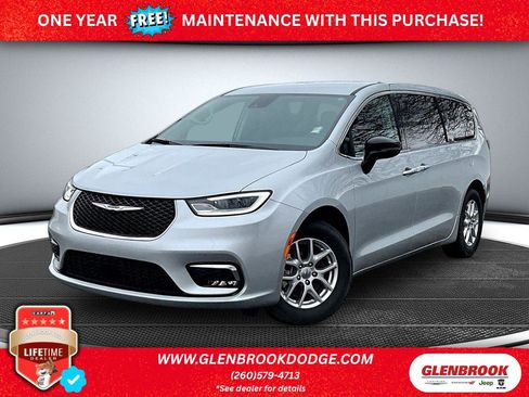 Certified 2024 Chrysler Pacifica Touring-L FWD image 1