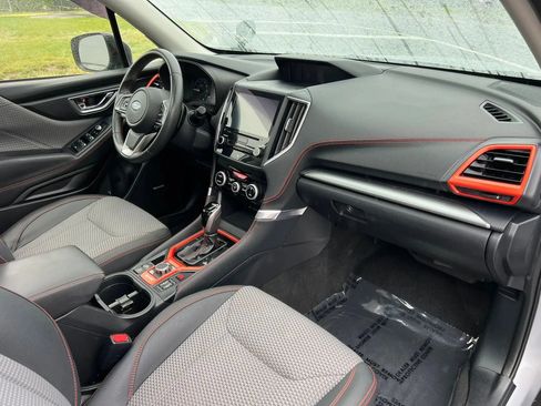 Used 2019 Subaru Forester Sport AWD/4WD image 17