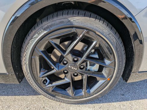 New 2025 Kia K4 GT-Line Turbo image 11