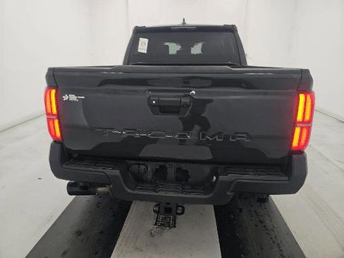 Used 2024 Toyota Tacoma SR image 8