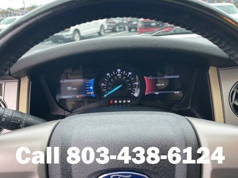 Used 2017 Ford Expedition Limited image 22