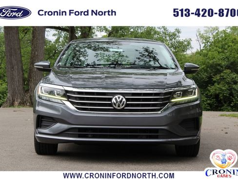 Used 2020 Volkswagen Passat 2.0T S FWD image 2