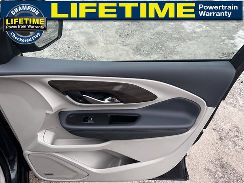 Certified 2022 GMC Terrain Denali w/ Denali Premium Package image 38