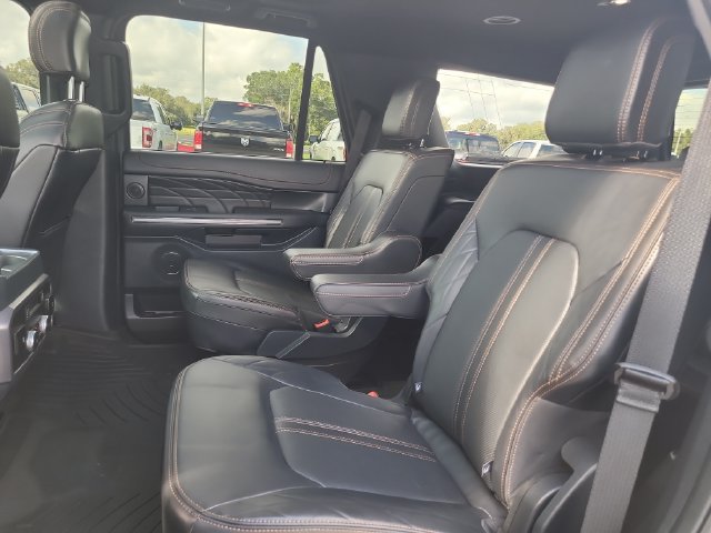 Certified 2024 Ford Expedition Platinum AWD/4WD image 15