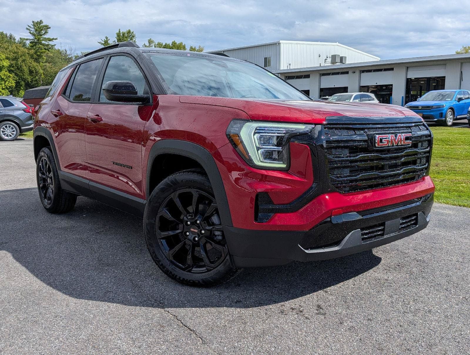 New 2027 GMC Terrain Elevation w/ Elevation Premium Package AWD/4WD image 1