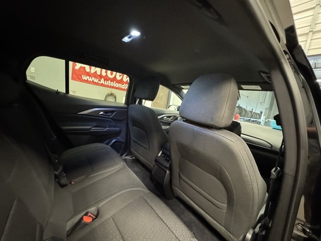 Used 2025 Chevrolet Equinox EV LT FWD image 14