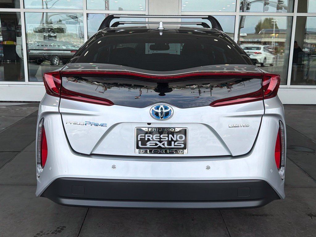Certified 2020 Toyota Prius Prime Limited FWD image 12