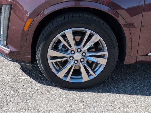 Used 2023 Cadillac XT6 Premium Luxury AWD/4WD image 13