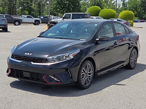 Used 2024 Kia Forte GT-Line FWD image 2