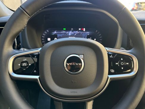 New 2026 Volvo XC60 B5 Plus w/ Protection Package Premier AWD/4WD image 26