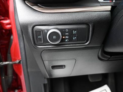 Used 2022 Ford Explorer Limited w/ Equipment Group 301A RWD image 9