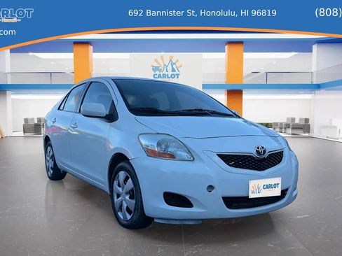 Used 2009 Toyota Yaris Sedan FWD image 9