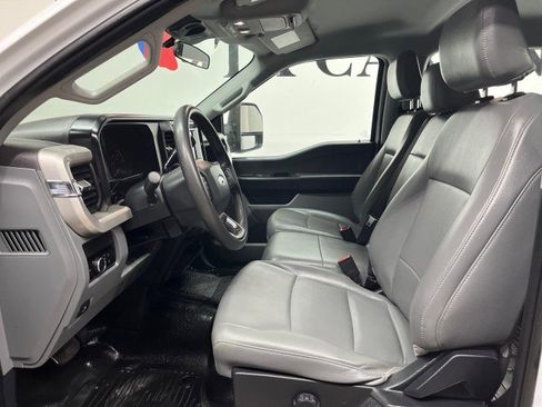 Used 2024 Ford F250 XL w/ XL Off-Road Package image 28