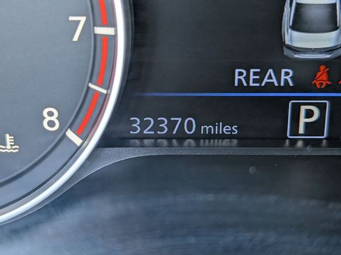 Used 2023 Nissan Altima 2.5 SL FWD image 13