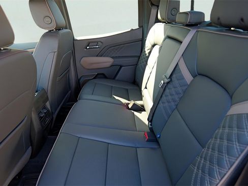 New 2026 GMC Canyon Denali image 22