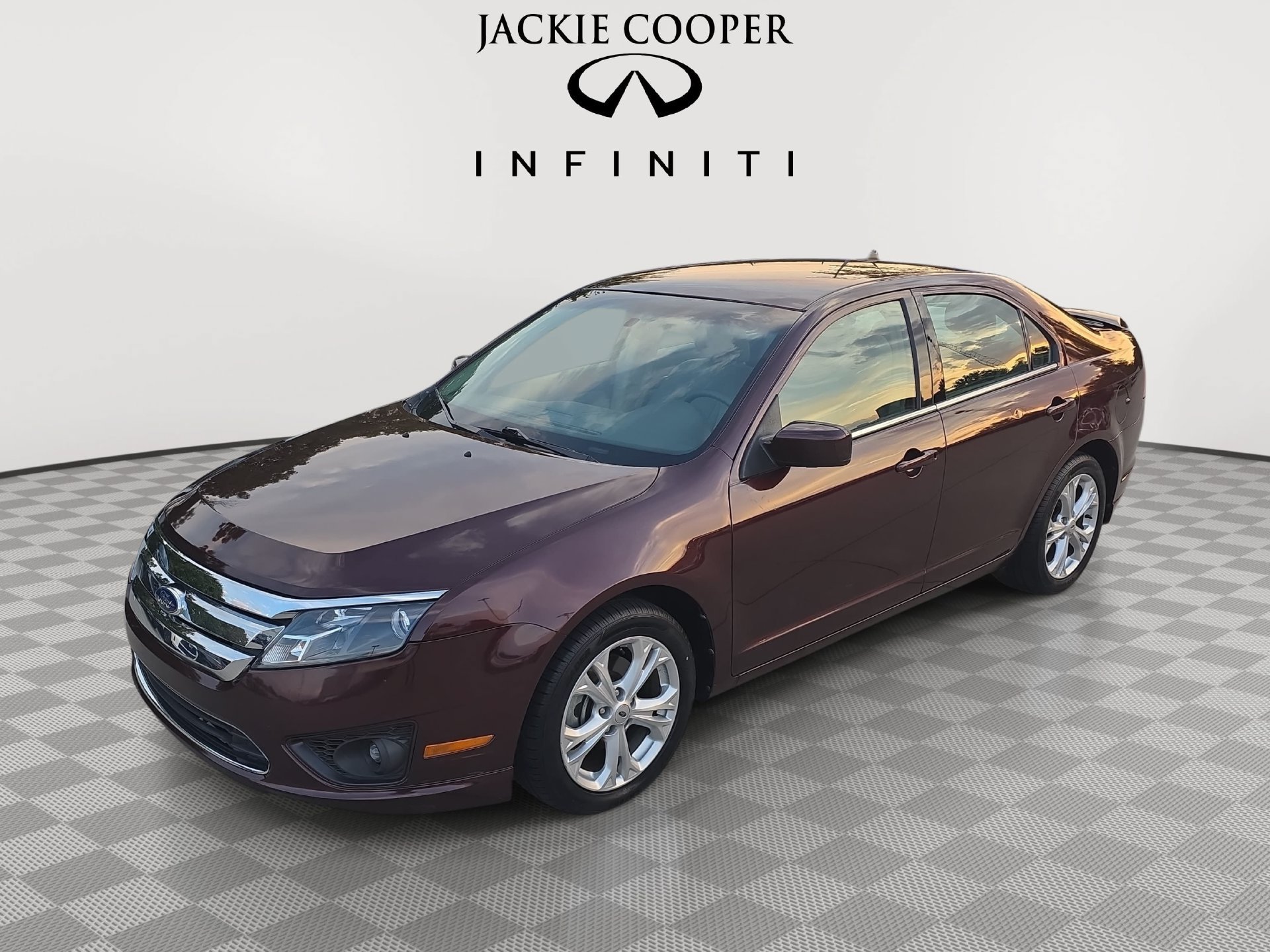 Used 2012 Ford Fusion SE FWD image 1