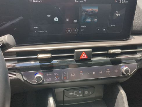 Certified 2026 Kia Sportage SX FWD image 18
