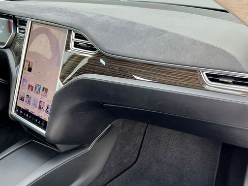 Used 2016 Tesla Model S P100D image 24