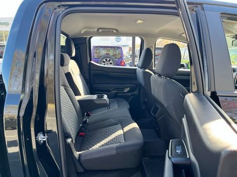 Used 2025 Ford Ranger XLT w/ Equipment Group 301A High AWD/4WD image 23