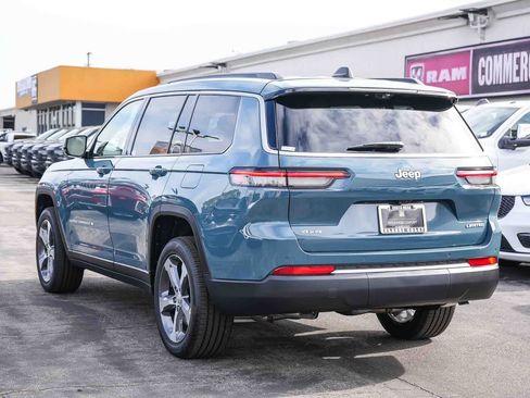 New 2026 Jeep Grand Cherokee L Limited w/ Luxury Tech Group II AWD/4WD image 8