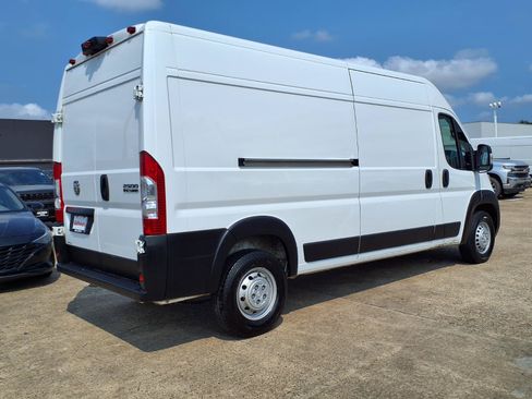 Used 2025 RAM ProMaster 2500 w/ Convenience Group FWD image 28